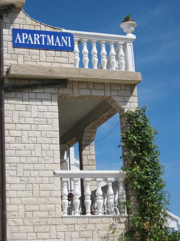 Apartments Nestor Tribunj  Bagian luar foto