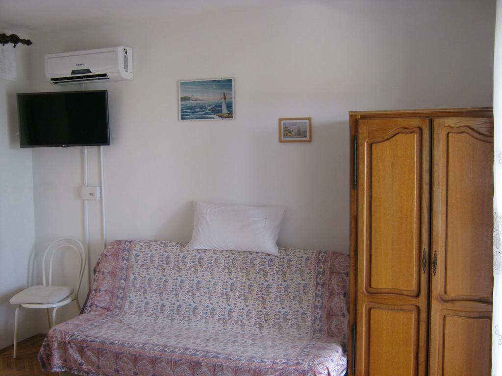 Apartments Nestor Tribunj  Bagian luar foto