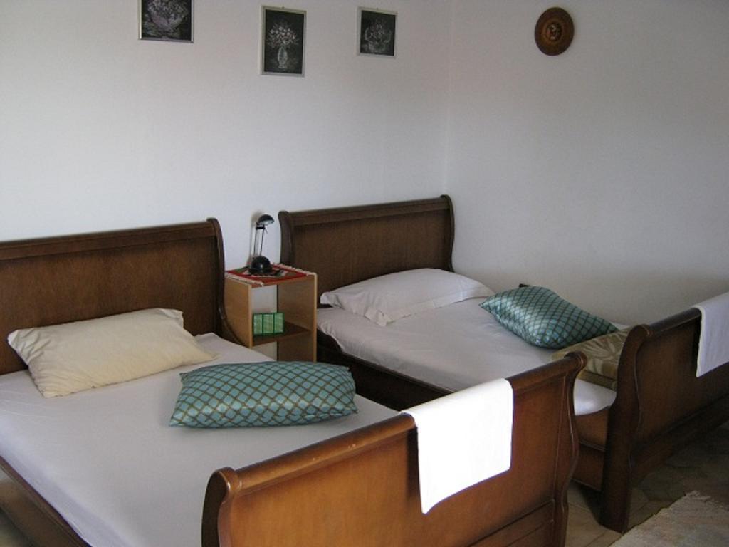 Apartments Nestor Tribunj  Bagian luar foto